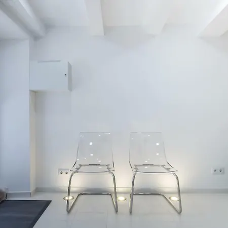 Center Minihouse For 2 - 3min From The Sea